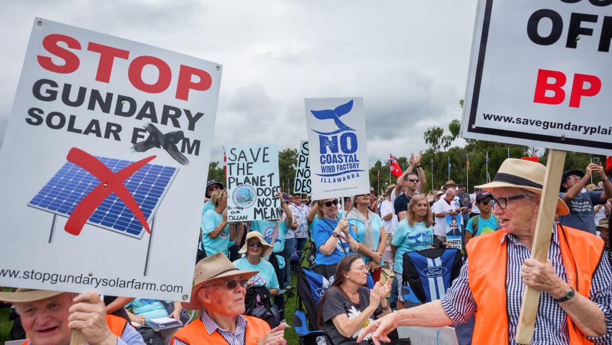 An anti-renewables rally drew hundreds to the lawns in front of Parliament House in February 2024. Picture by Sitthixay Ditthavong