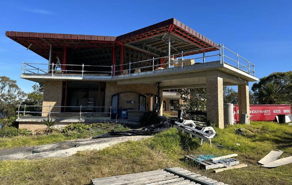 The original $6 million home at 7 Foreshore Street, Eraring was gutted to make way for alterations and additions understood to cost approximately $5 million. Picture supplied