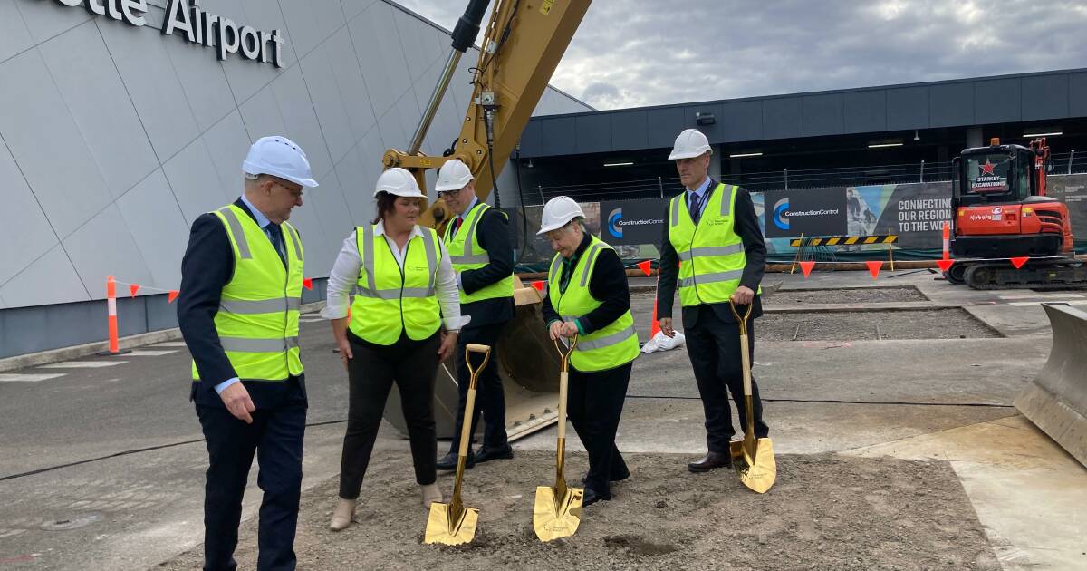 Prime Minister Anthony Albanese breaks ground on 0 million Newcastle airport terminal expansion | Newcastle Herald