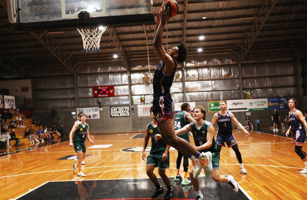 Falcons import Jai Smith takes it to the hoop during the preseason NBL1 Blitz tournament. Picture by Peter Lorimer