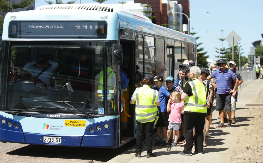 Labor says Keolis Downer contract encourages bus transfers