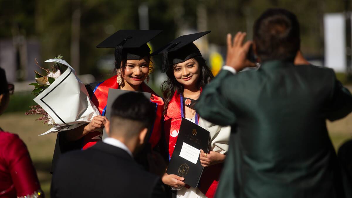  Graduating students of the University of Newcastle. Picture by Jonathan Carroll 