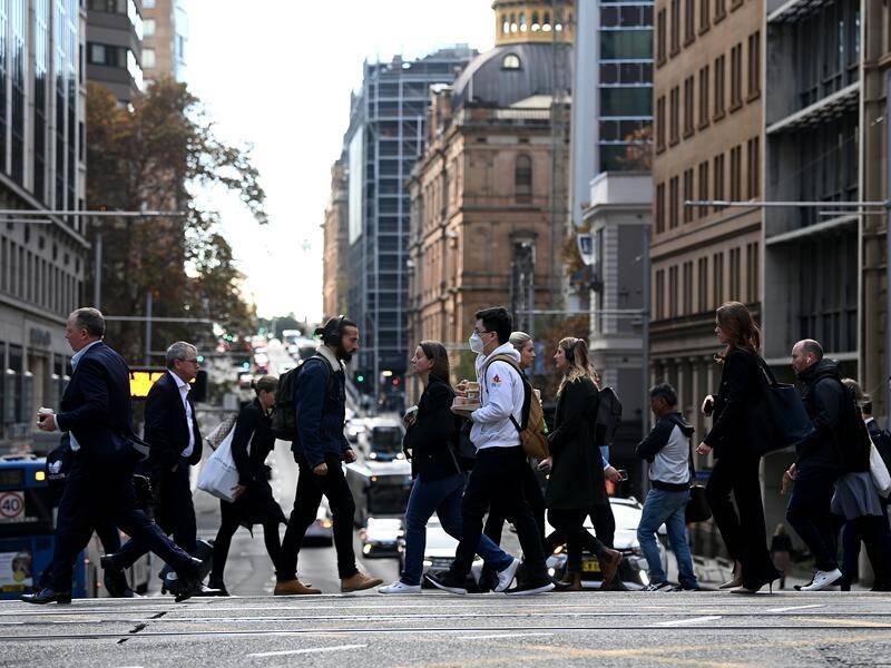 About one in five Australian workers are in for a pay rise. (Bianca De Marchi/AAP PHOTOS)