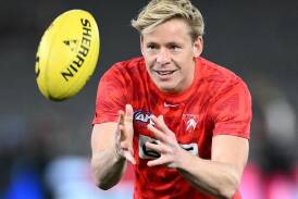 Isaac Heeney could yet still be in Brownlow Medal contention with Sydney contesting his ban. (Joel Carrett/AAP PHOTOS)