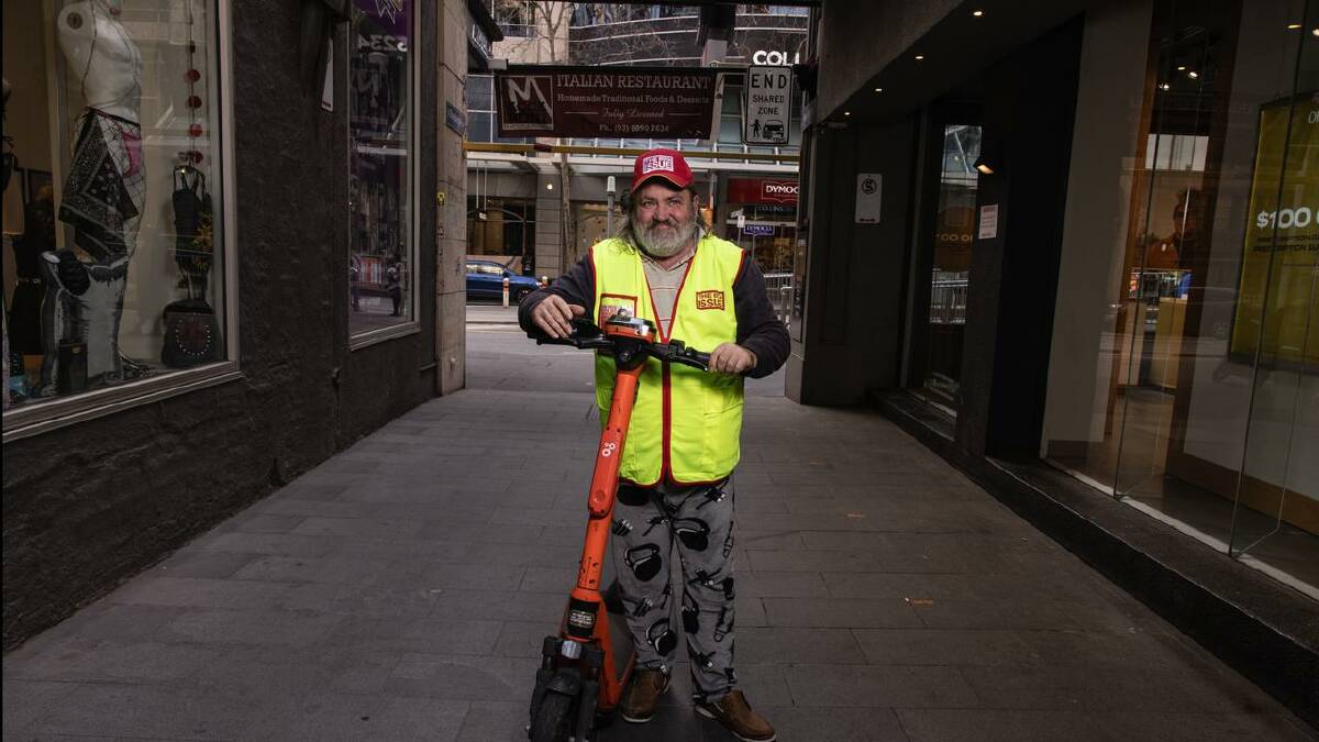 Big Issue vendor Phil spent more than two decades living without secure housing. (Diego Fedele/AAP PHOTOS)