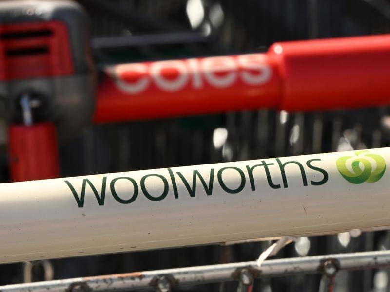 Coles and Woolworths said they were aware of complaints about their Tasmanian salmon products. (Joel Carrett/AAP PHOTOS)
