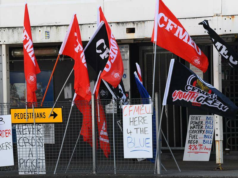 The Labor Party has severed ties with the CFMEU following allegations of criminal links. Photo: Jono Searle/AAP PHOTOS