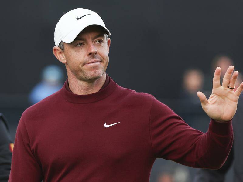 Rory McIlroy waves goodbye as another major championship chance bit the dust at Royal Troon. Photo: AP PHOTO