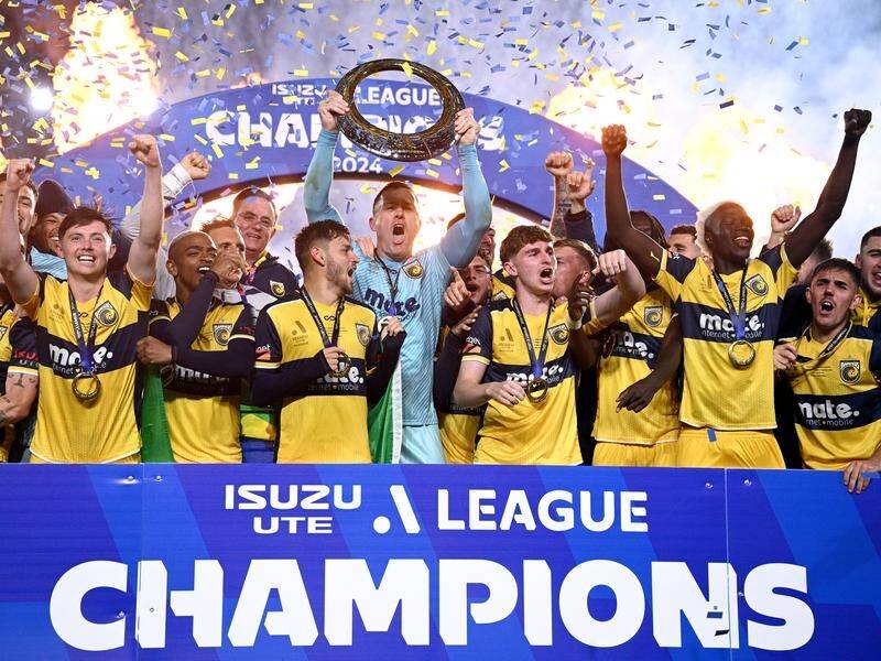 A-League Men champions Central Coast will be among the clubs hardest hit by a funding drop. (Dan Himbrechts/AAP PHOTOS)