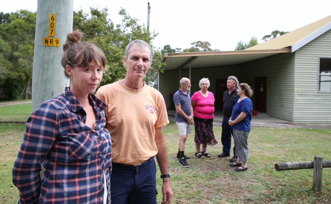 CONCERNED: School P&C secretary Shea Brunt and David Pass at Bobs Farm community hall. Picture: Dean Osland