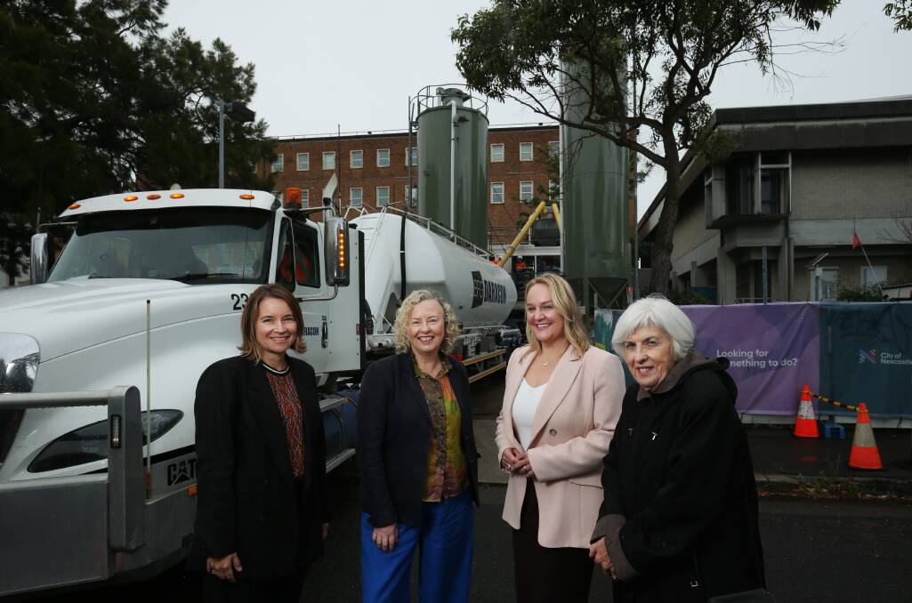 Gallery foundation chair Suzie Galwey, Newcastle MP Sharon Claydon, lord mayor Nuatali Nelmes and gallery society president Prue Viggers. Picture by Simone De Peak