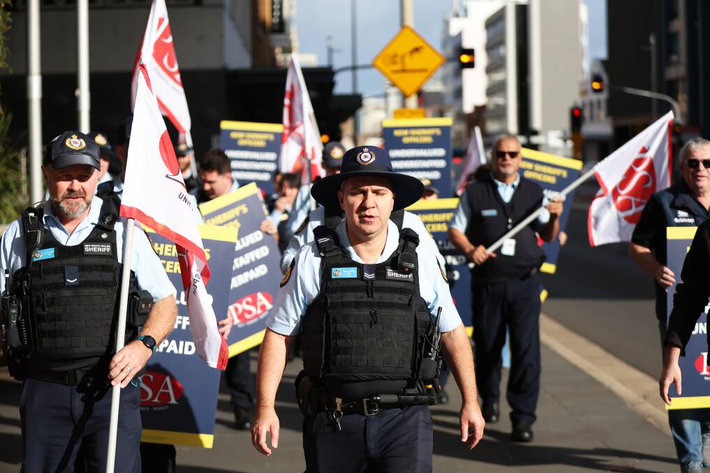 Sheriffs strike outside Newcastle courthouse over pay on July 4, 2024. Pictures by Peter Lorimer