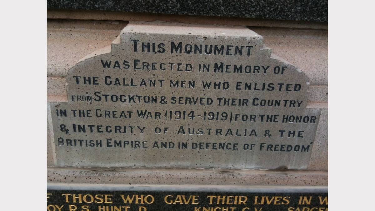 Stockton memorial WWII.  Picture:  Wayne Mullen.