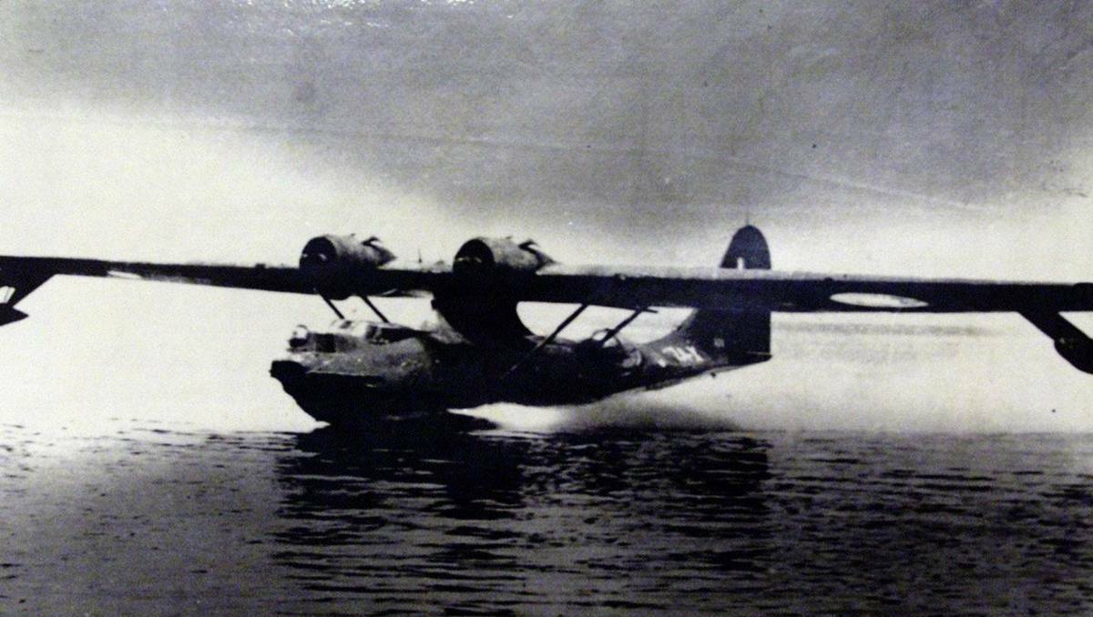 GRACEFUL: The seaplane landing on water.  