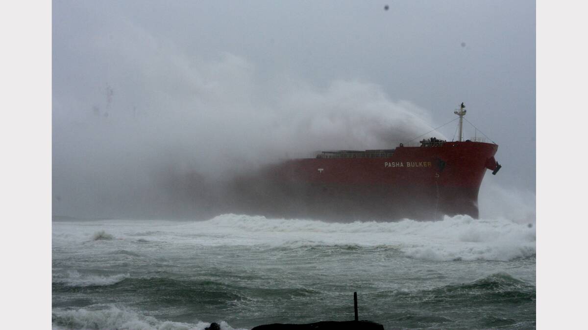 Cargo ship Pasha Bulker washed onto a reef at Nobbys Beach this morning during a fierce storm, Image shows waves smash the ship, 8th June 2007 Credit: Darren Pateman